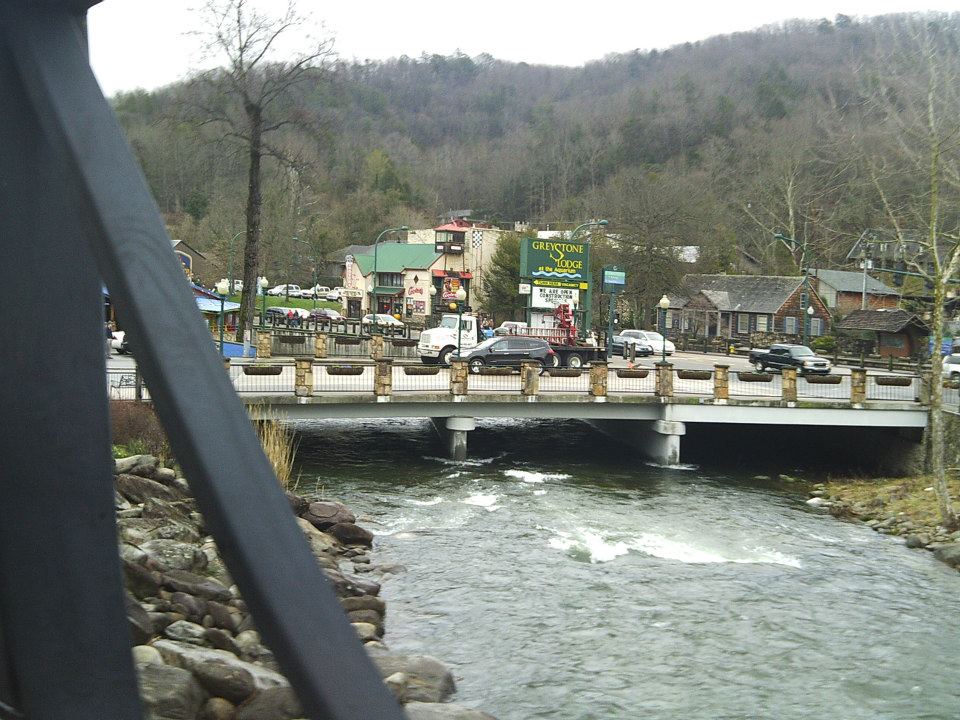 Little Pigeon River in Gatlinburg